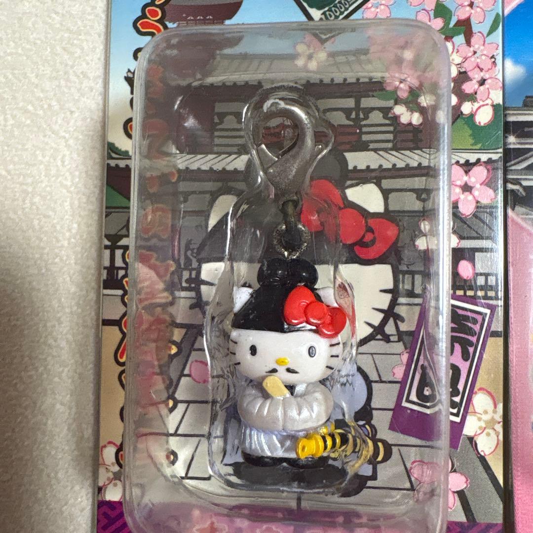 ご当地キティ　まとめ売り　ファスナーマスコット10個　限定