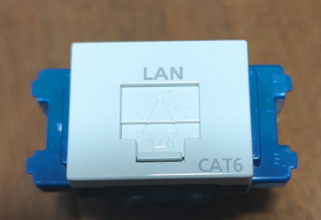 パナソニック NR3170W ぐっとすシリーズ情報モジュラジャック 48個