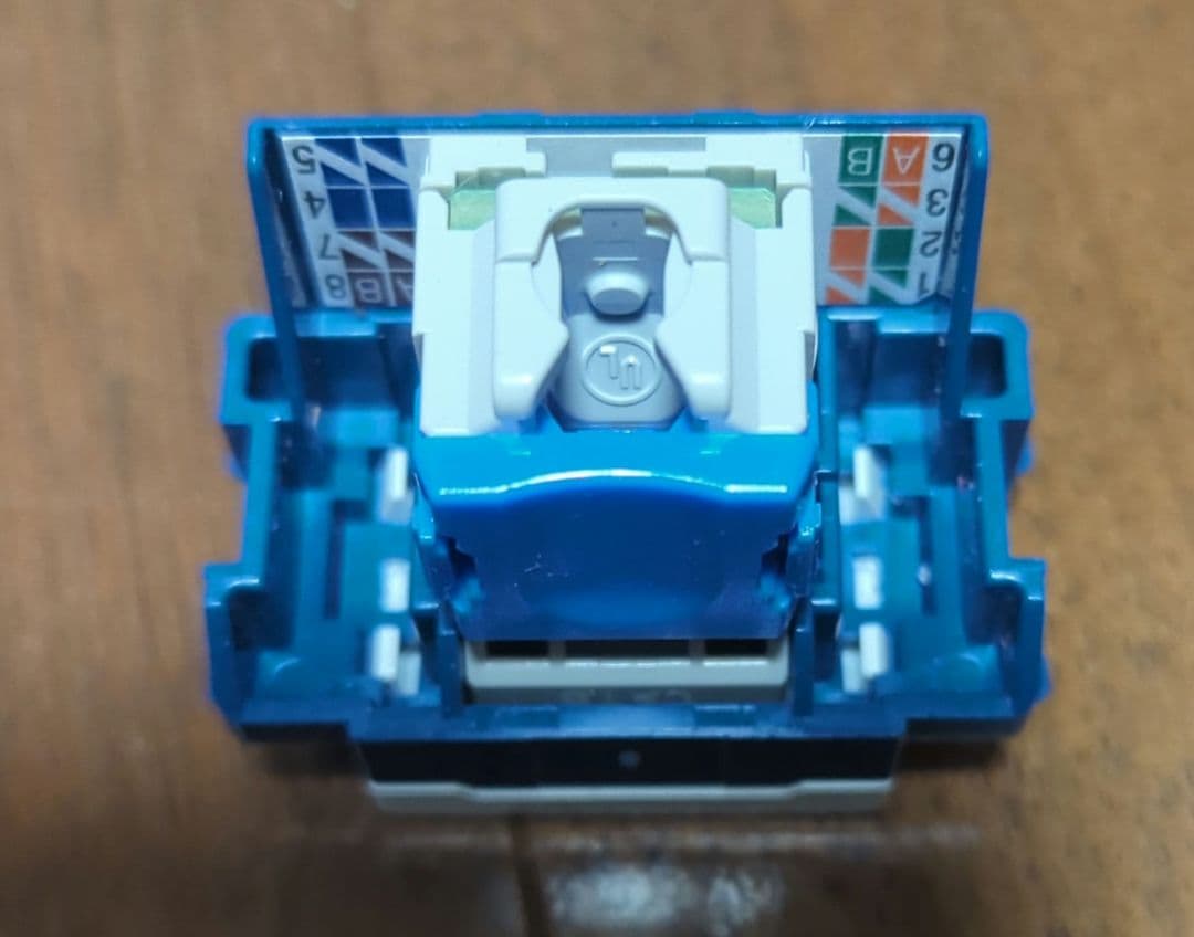 パナソニック NR3170W ぐっとすシリーズ情報モジュラジャック 48個