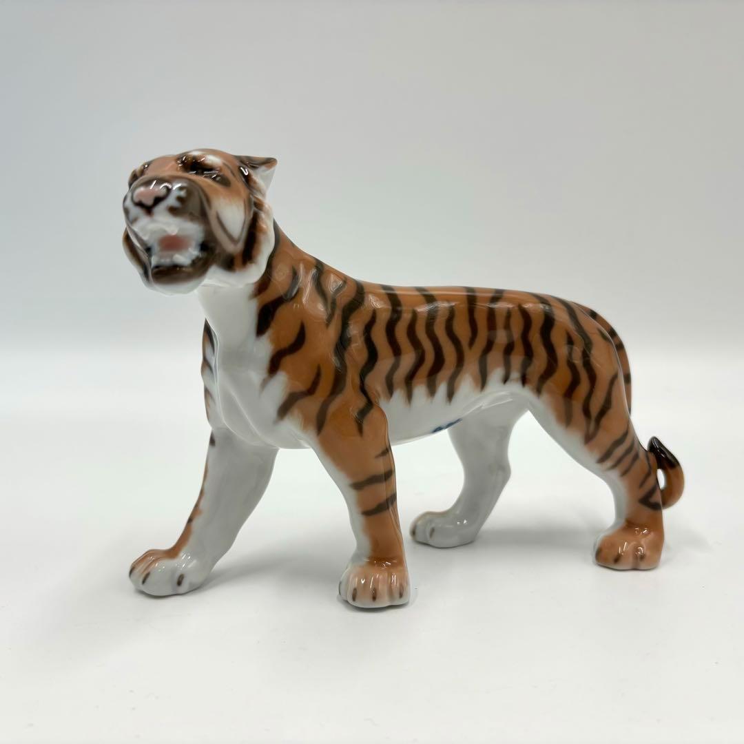   フィギュリン 虎 置物 2010年 専用