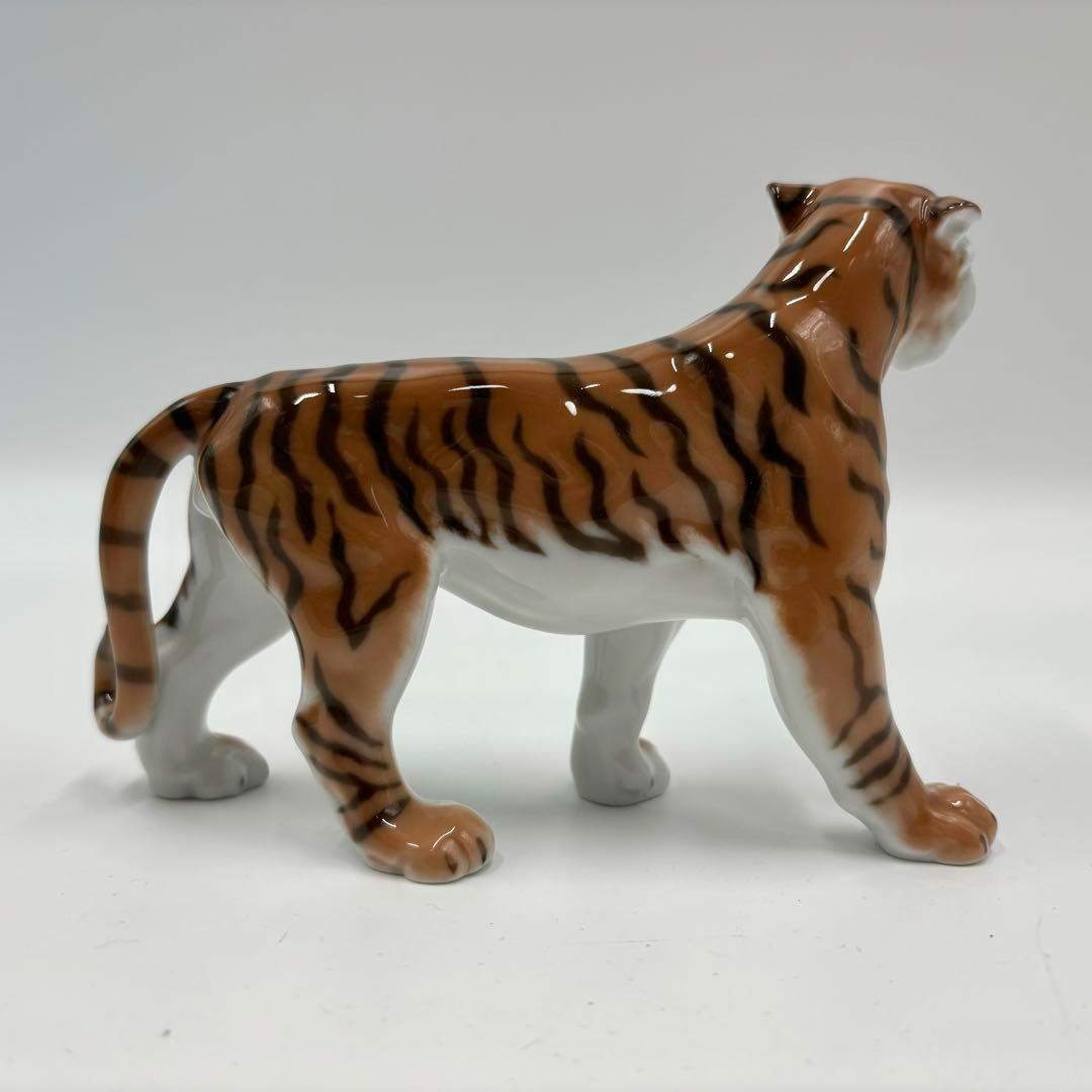   フィギュリン 虎 置物 2010年 専用