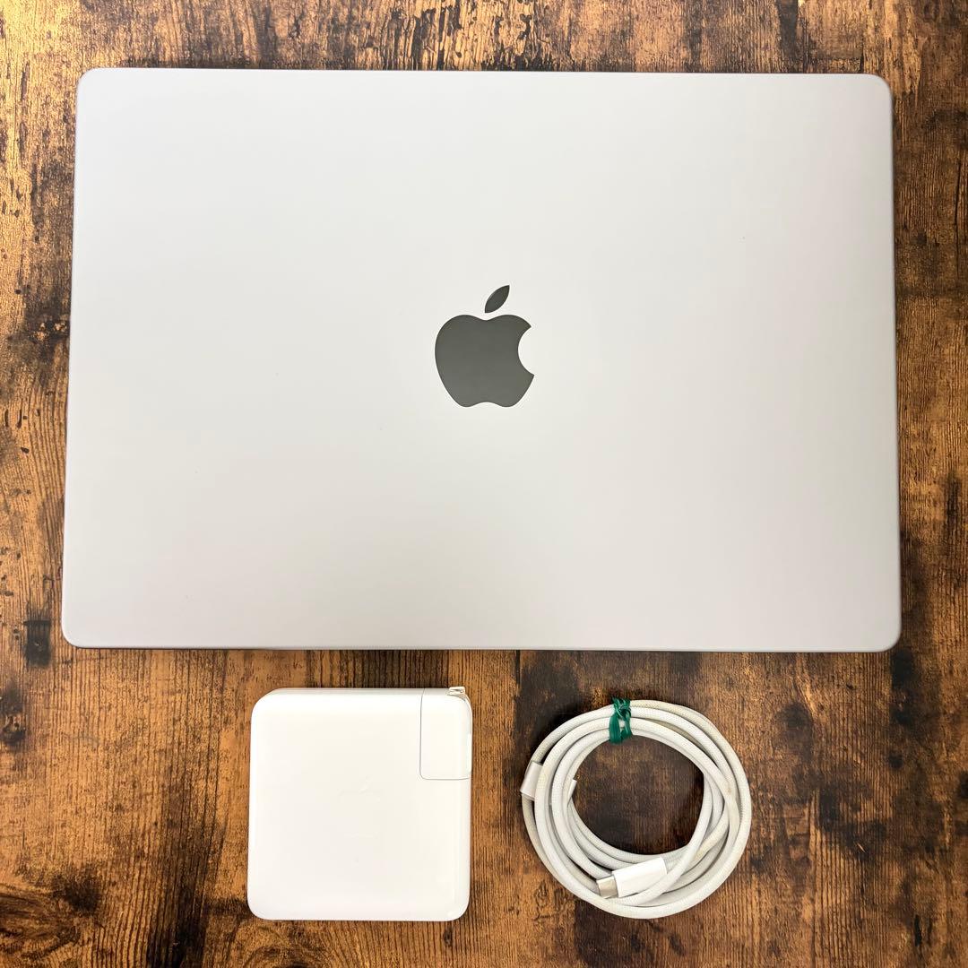 MacBookPro 14インチ M1 Pro メモリ32GB SSD512GB