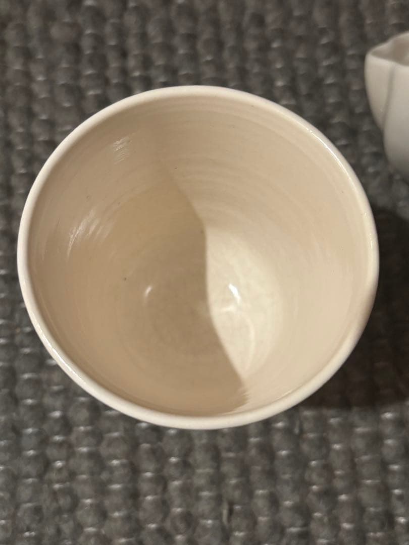 端田敏也さん 湯呑み2客、岡田直人さん ゴブレット