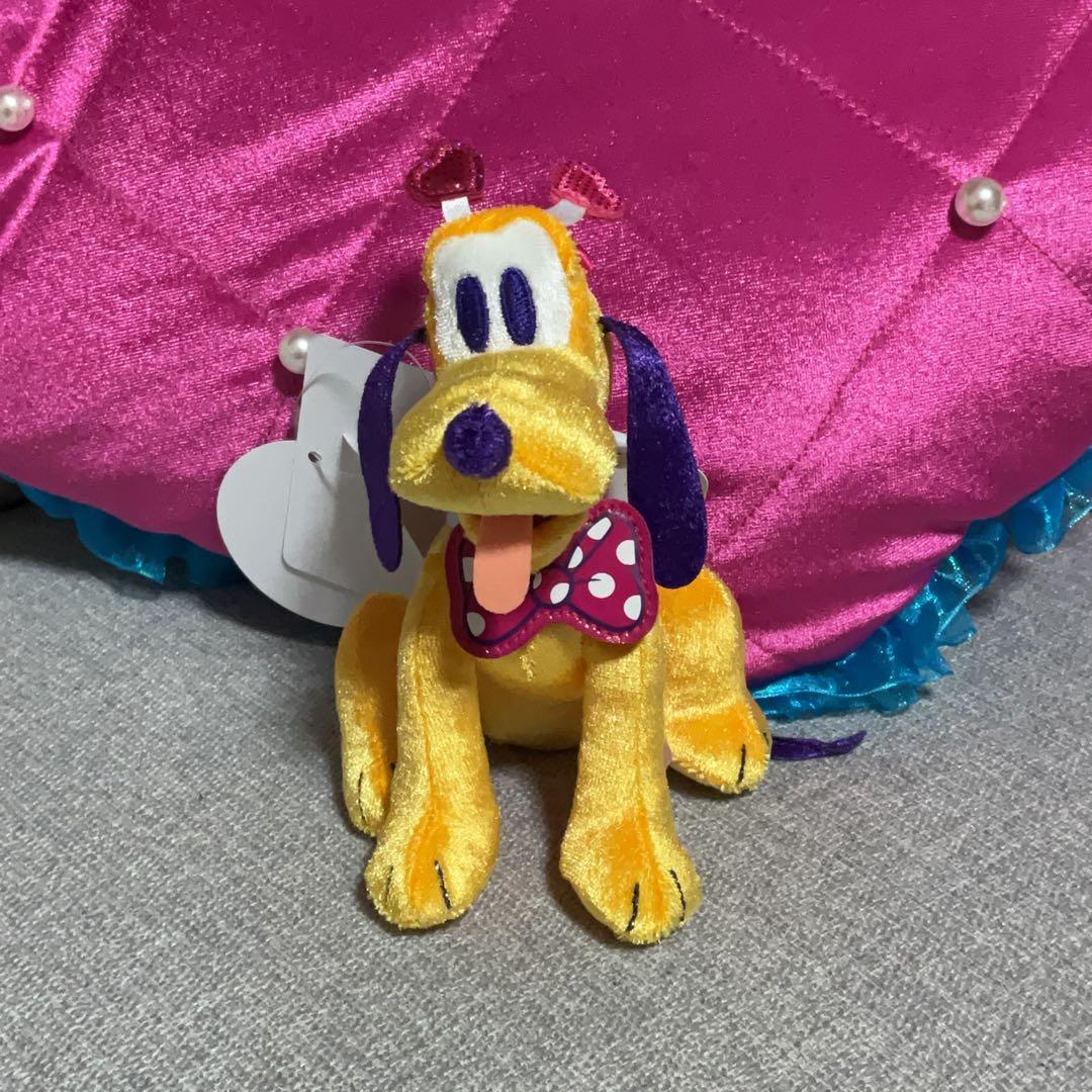 ディズニー ミニーのファンダーランド ぬいぐるみバッジ ミッキー　プルート
