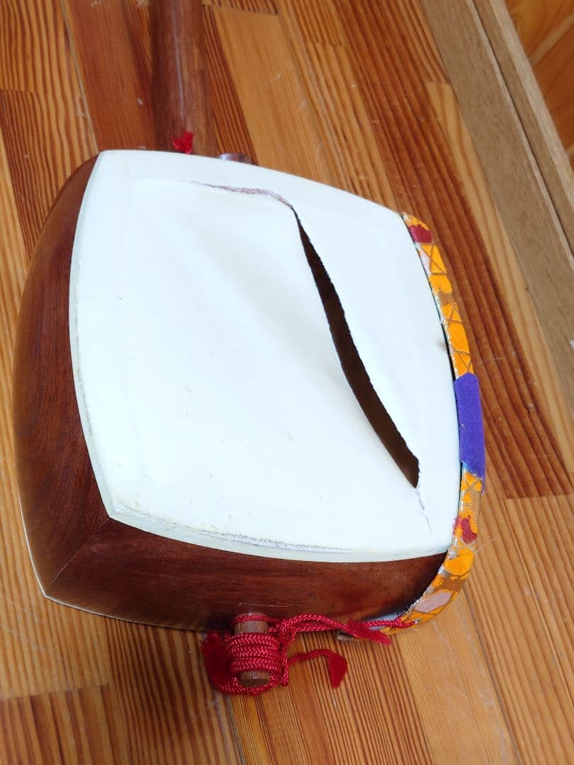 和楽器 三味線 ハードケース（鍵あり）付き ジャンク
