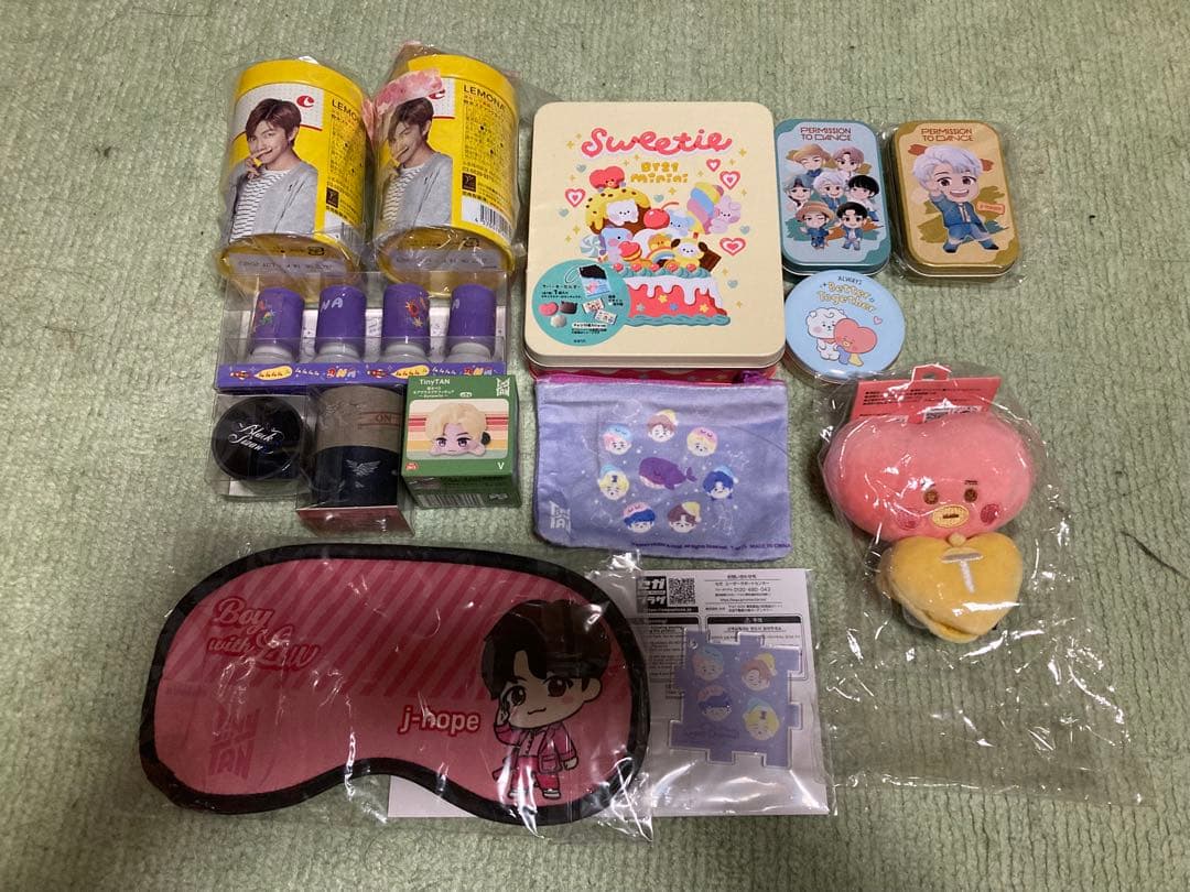 BTS グッズ まとめ売り