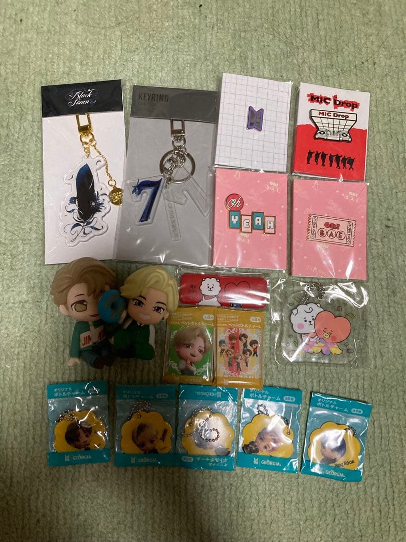 BTS グッズ まとめ売り