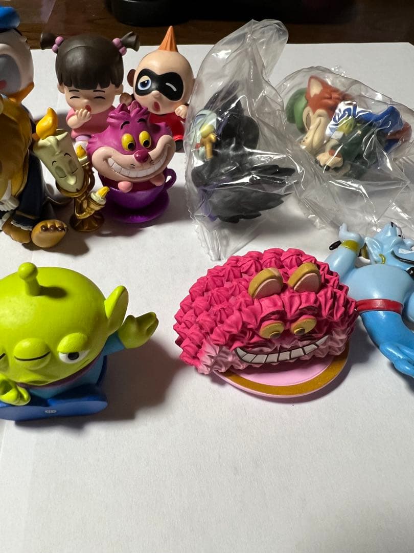 ディズニー　肩ズン　アナ雪　美女と野獣　アラジン　他フィギュアセット