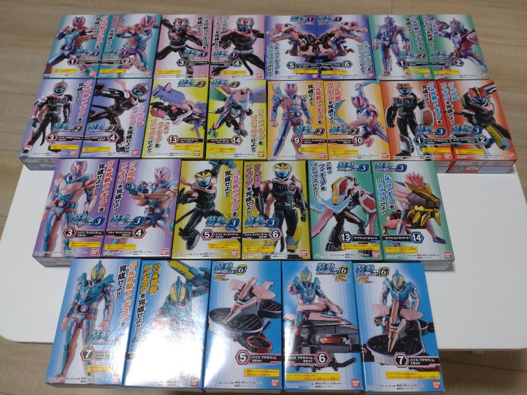 装動 仮面ライダー リバイス まとめ売り 45箱
