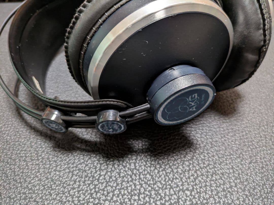 AKG K271 MKII モニターヘッドホン スタンド付属