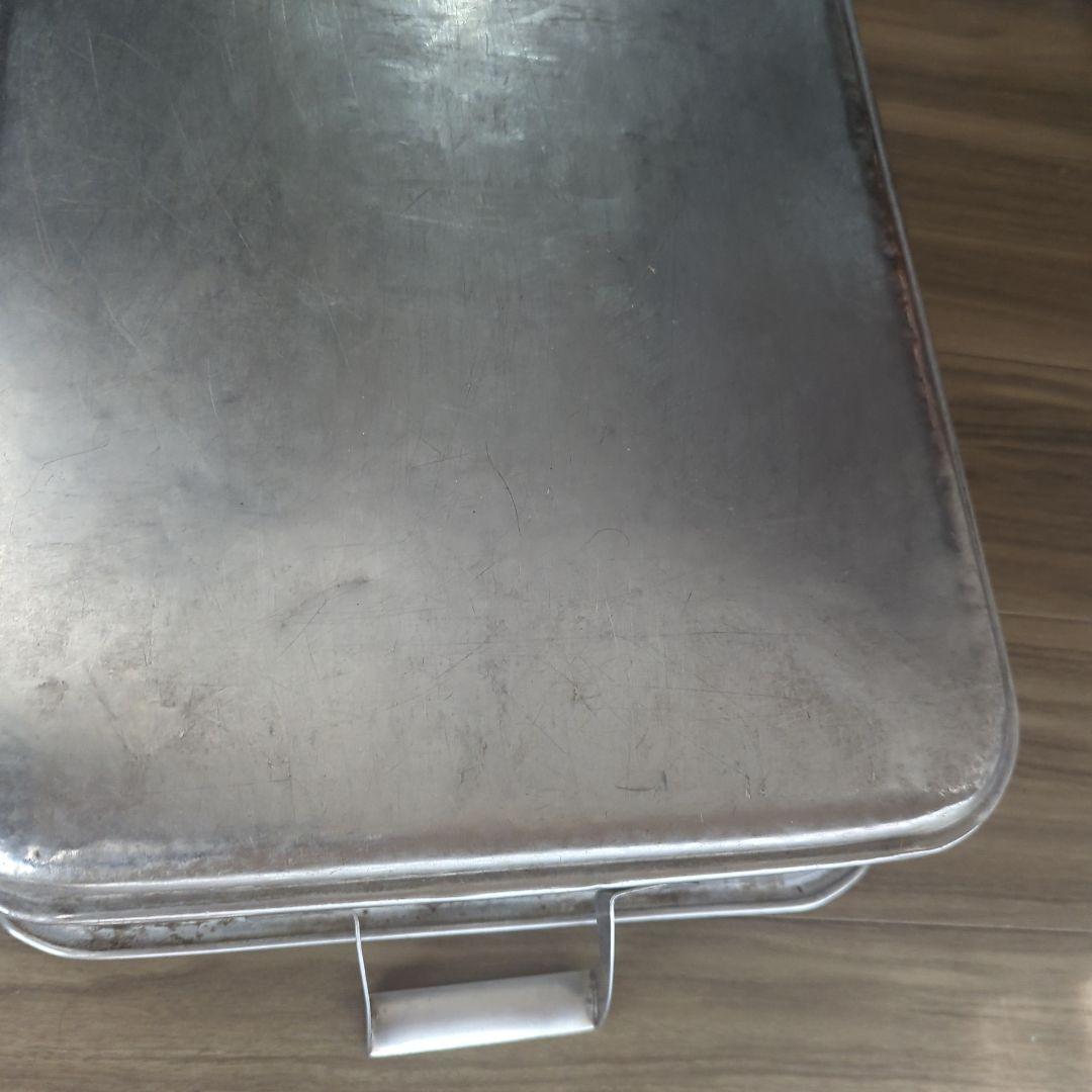 蓋なしアルミ飯台　ジャンクガーデン　アンティーク　昭和古道具　骨董　レトロ