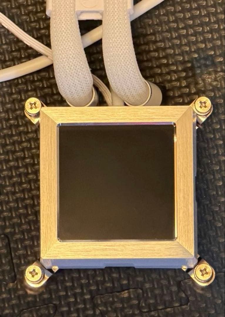 ク*ミ様 Lian Li HydroShift LCD ファン無し