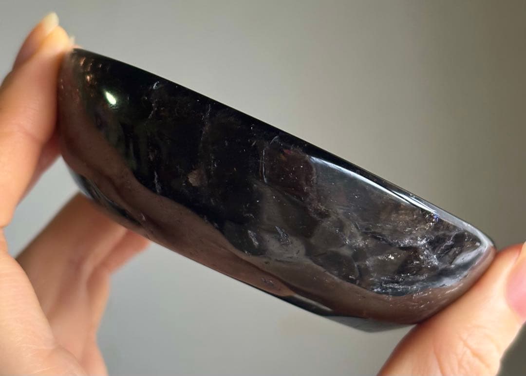 あ〜きゃん♬様　高品質　モリオン　お皿　天然石