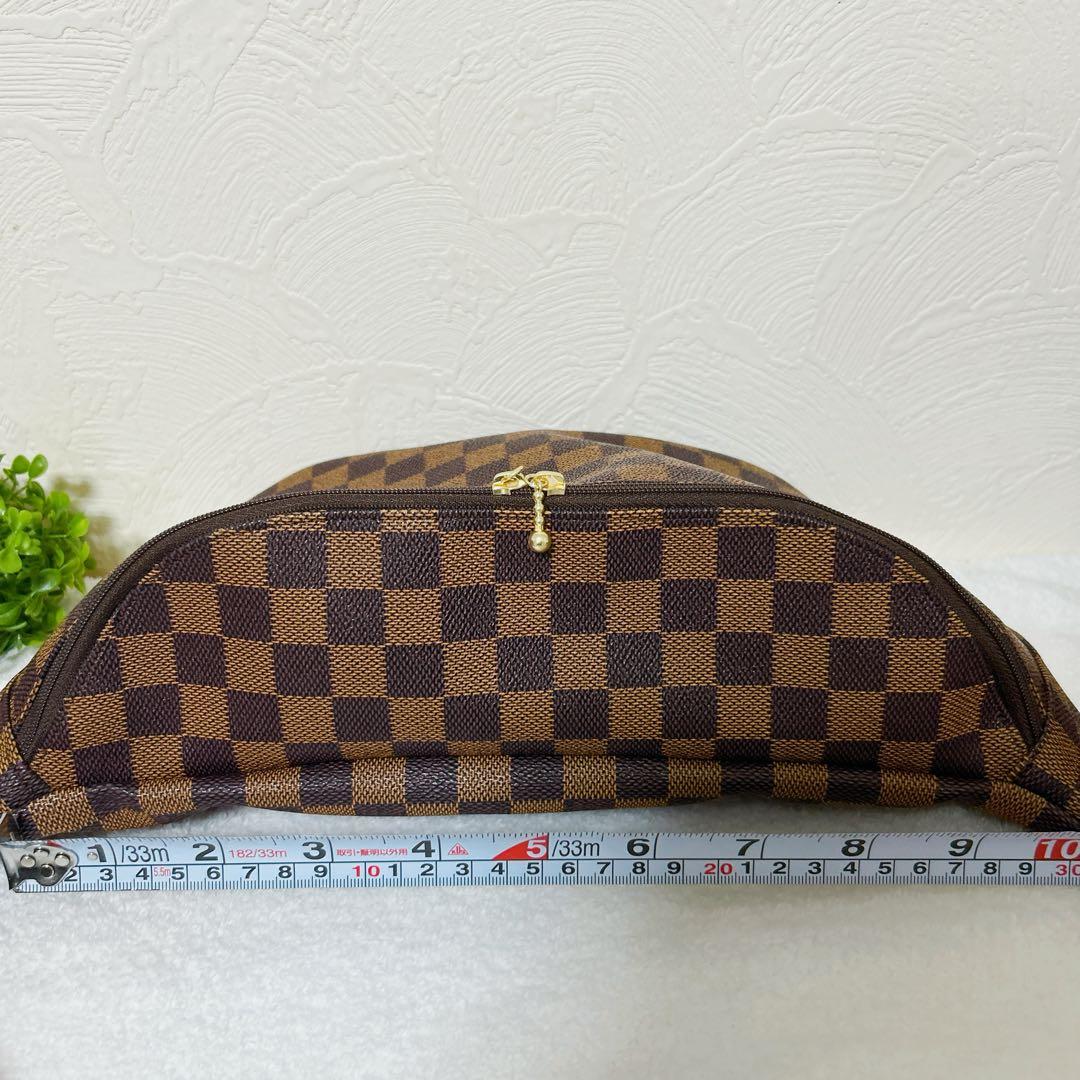 ハンドメイド　市松模様　ボディバッグ　ショルダーバッグ