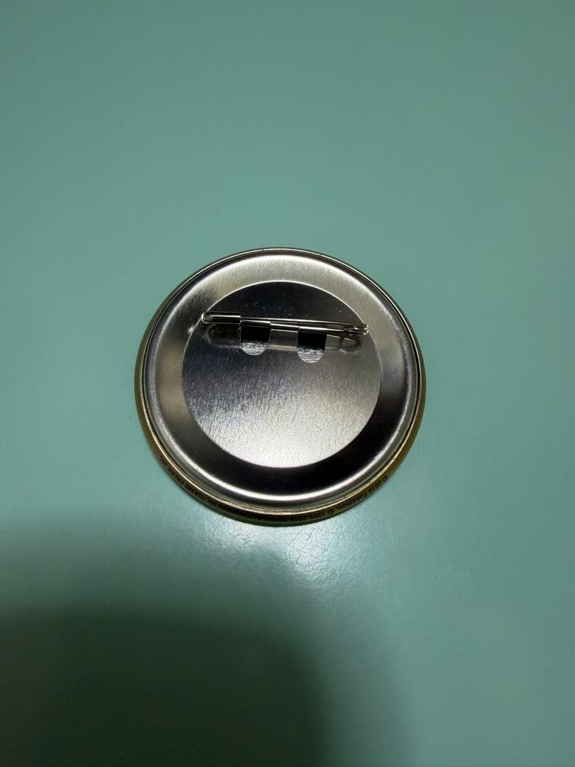 ポケモン　シルバー　缶バッジ