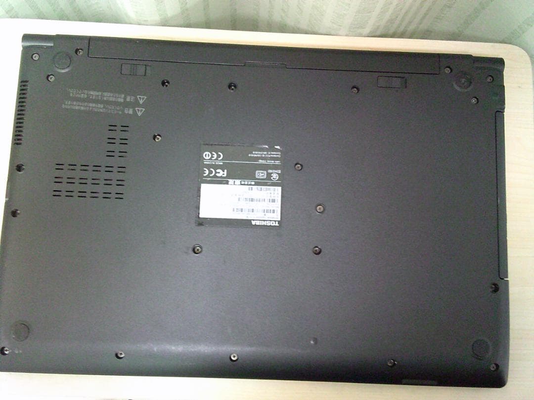 美品TOSHIBA R35/M/8GB/SSD256GB/Win11Pro