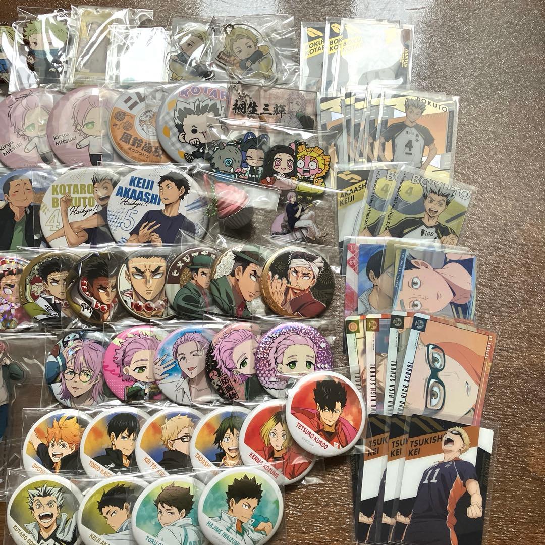 アニメグッズ　キャラクターグッズ　まとめ売り