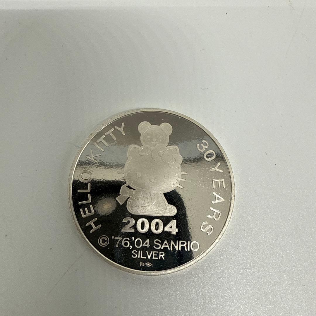 ち*る様 レア　ハローキティ　貨幣　記念　2004