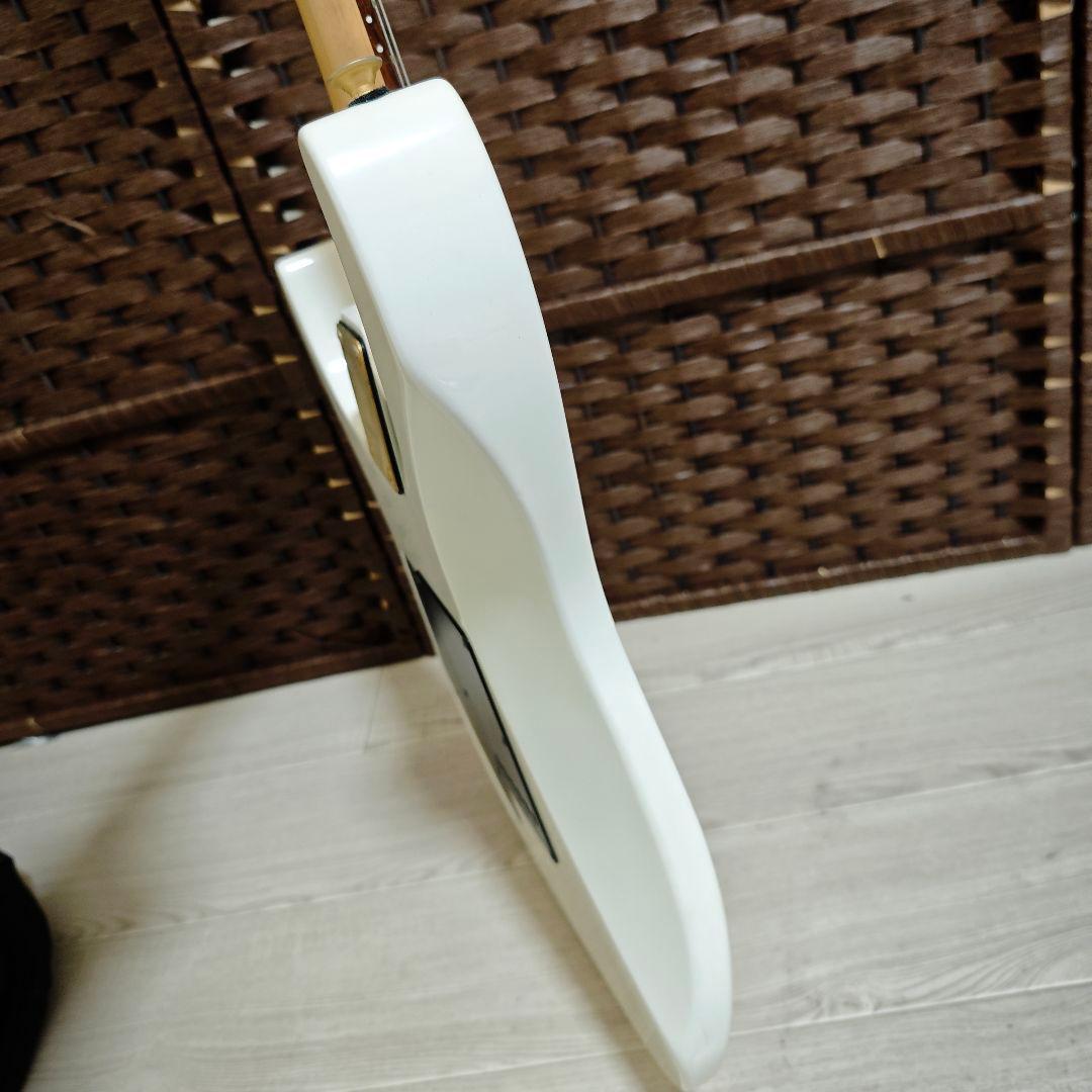 Grover Jackson FU.IG-37 エレキギター ホワイト