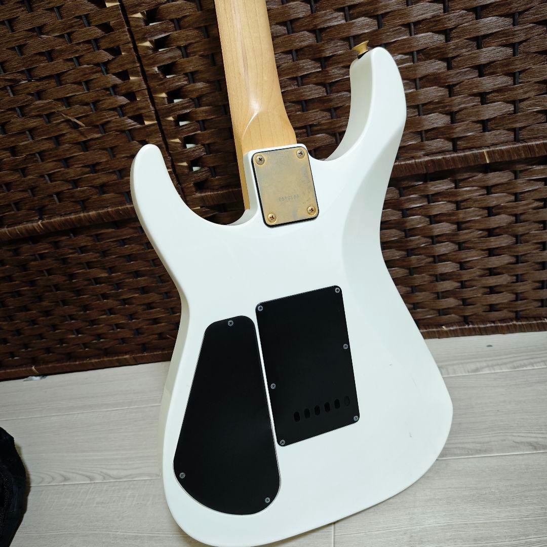 Grover Jackson FU.IG-37 エレキギター ホワイト