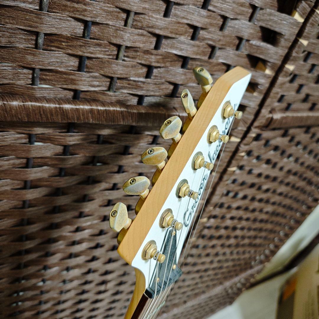 Grover Jackson FU.IG-37 エレキギター ホワイト