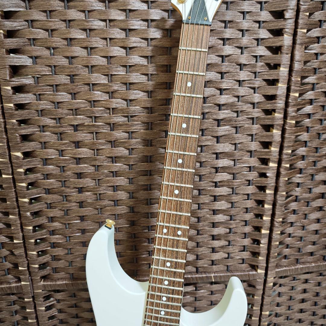 Grover Jackson FU.IG-37 エレキギター ホワイト