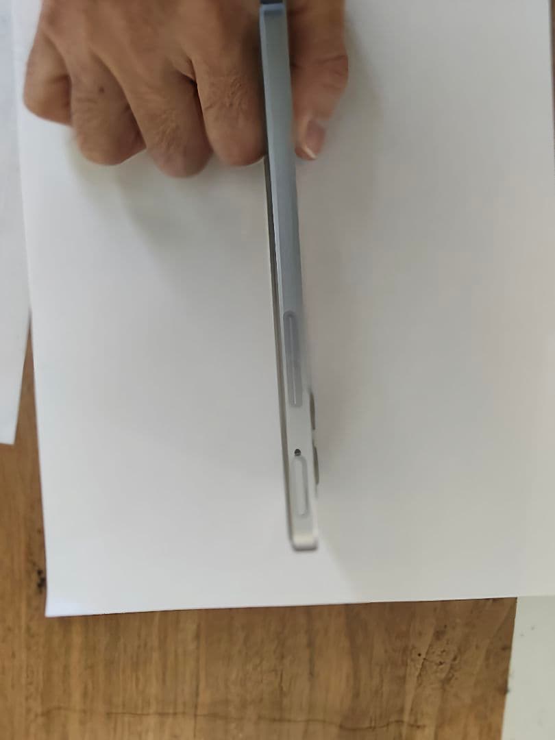 OPPO Reno9 A スマートフォン 本体