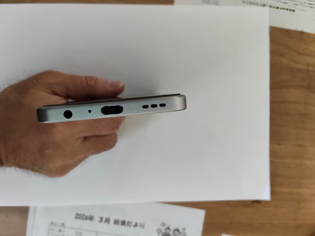 OPPO Reno9 A スマートフォン 本体