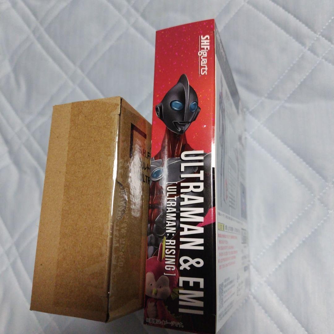 S.H.Figuartsウルトラマンライジング＆ウルトラダッド