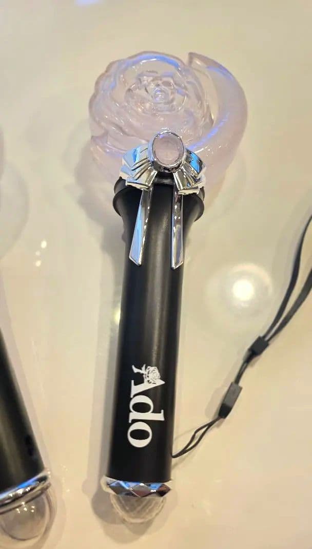 Ado / マーズ / モナリザの横顔 /ペンライト 2本セット