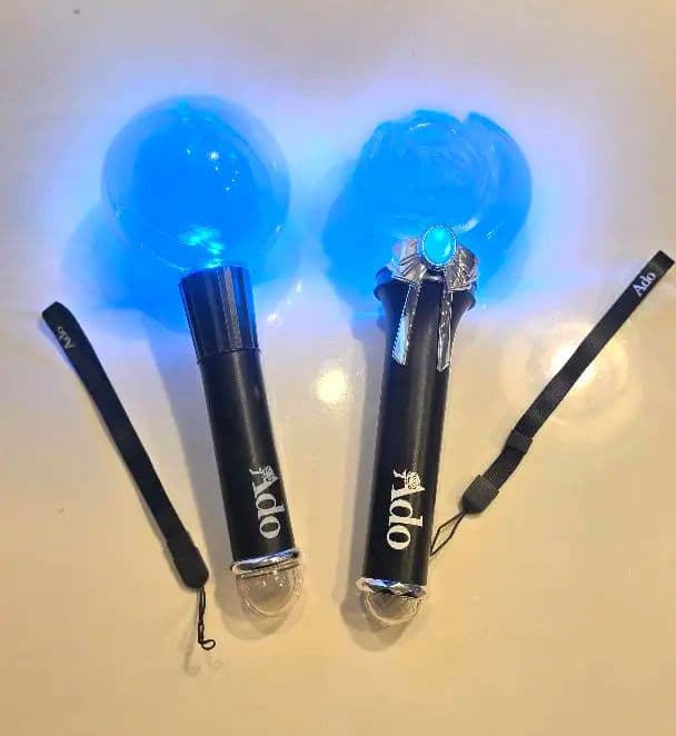 Ado / マーズ / モナリザの横顔 /ペンライト 2本セット