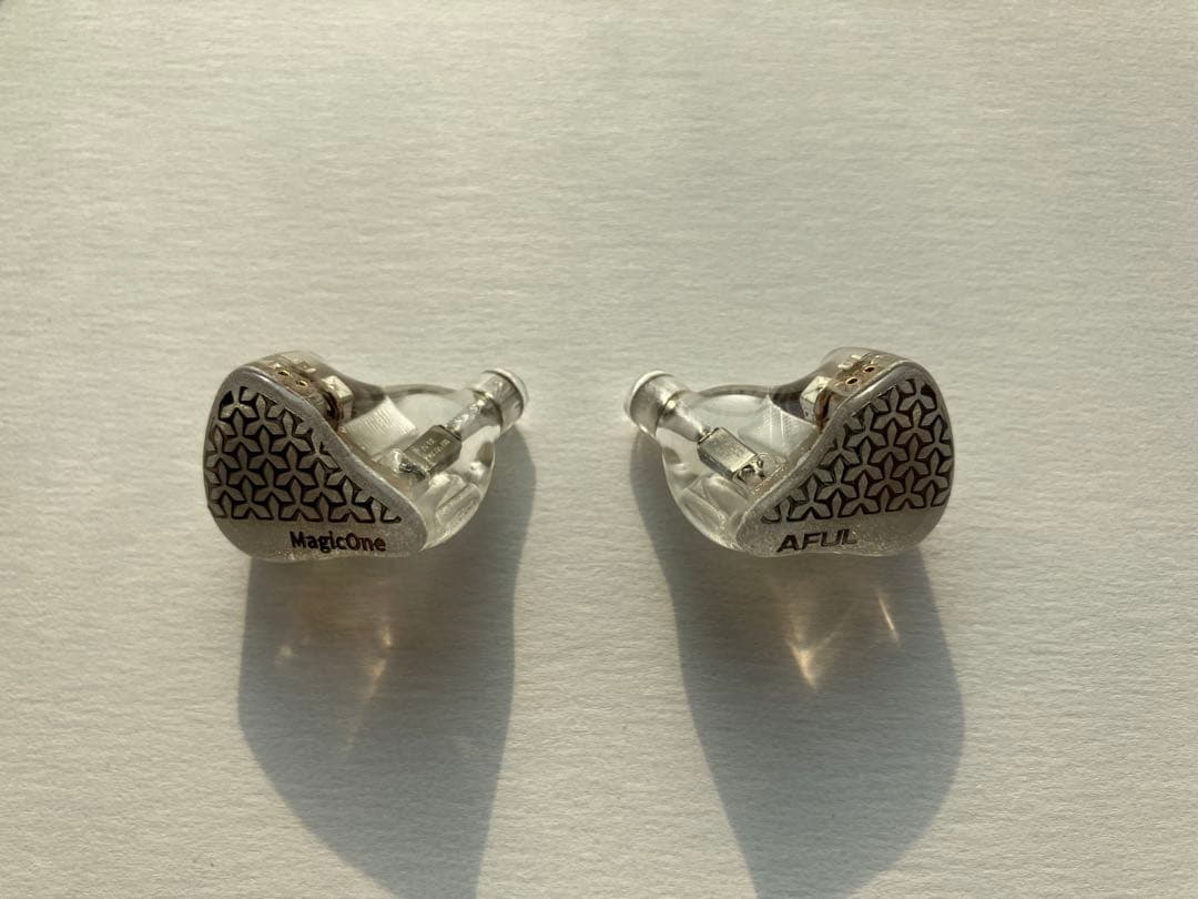 イヤホン AFUL MagicOne 4.4mm