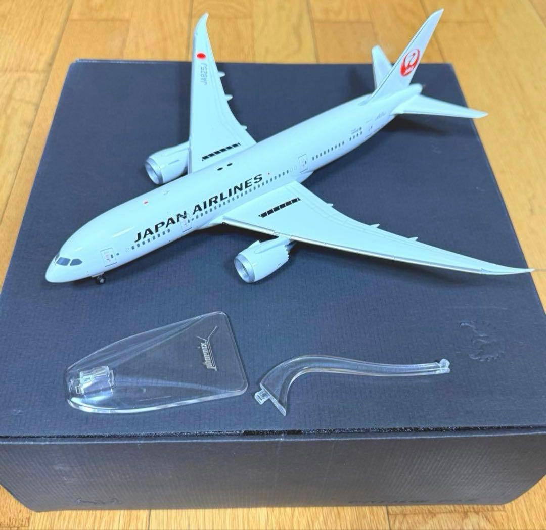 JAL B787-8型機　飛行機