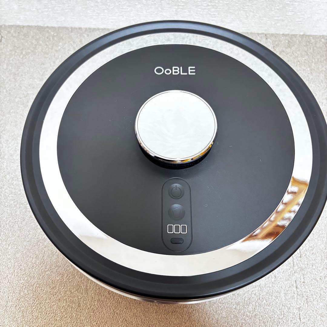 OoBLE（オーブル）真空保存容器 ミニ 6.5L ブラック