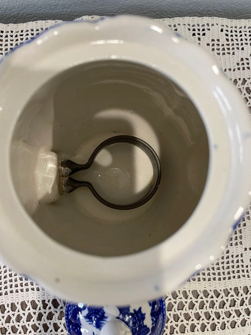 ウィローパターン　陶器の電動ボット