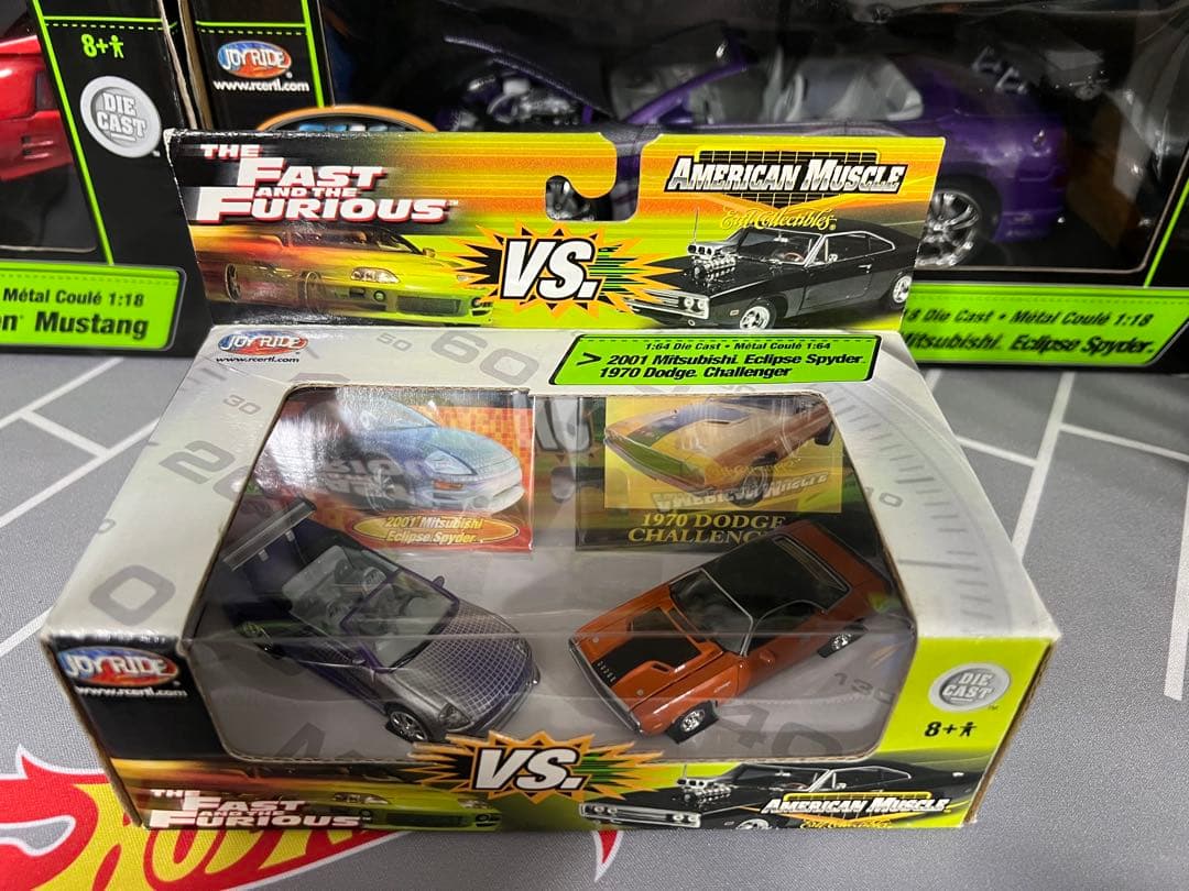 ミニカー FAST&FURIOUS ECLIPCE SPYDER VS DODGE