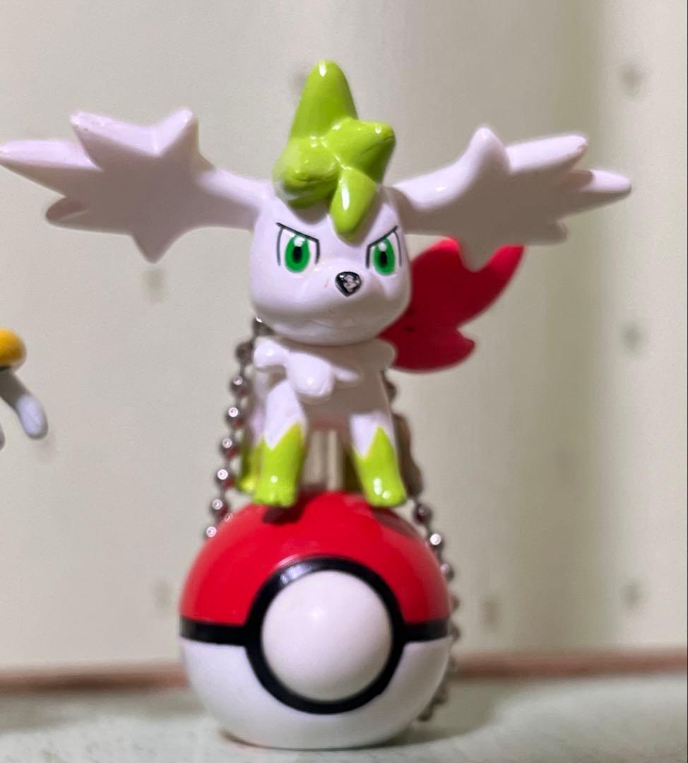 【激レア・非売品】ポケットモンスター 立体ポケモン図鑑 レジギガス シェイミ