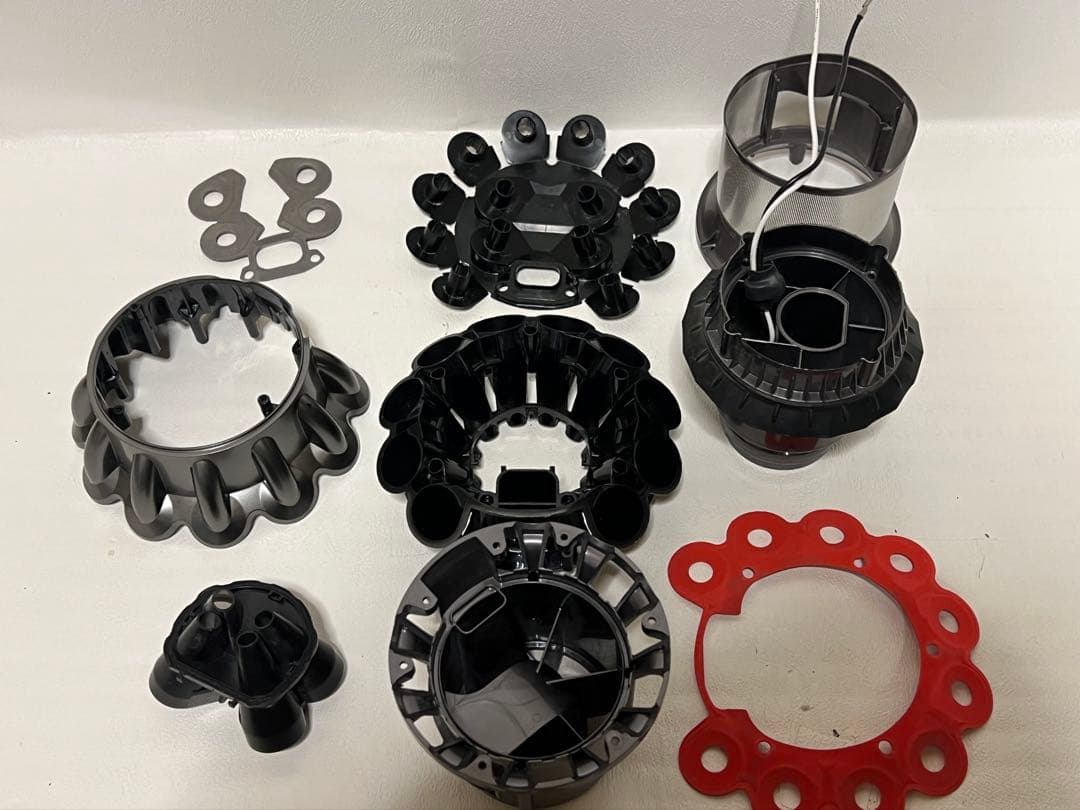 【動作品＆バッテリー劣化無し】ダイソン掃除機 dyson sv12 V10 9q