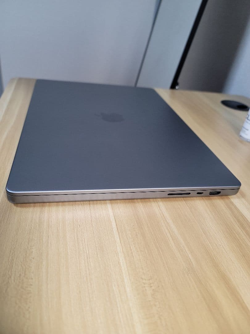 MacBook Pro 16インチ M1 Pro 美品