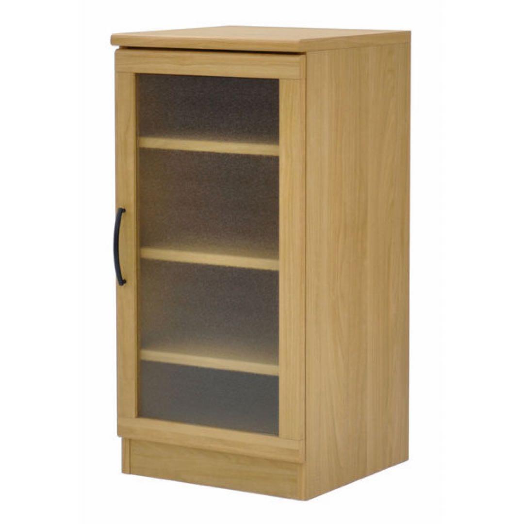 ナチュラル　4段ガラス扉　食器棚　シンプル　【引き取り可】