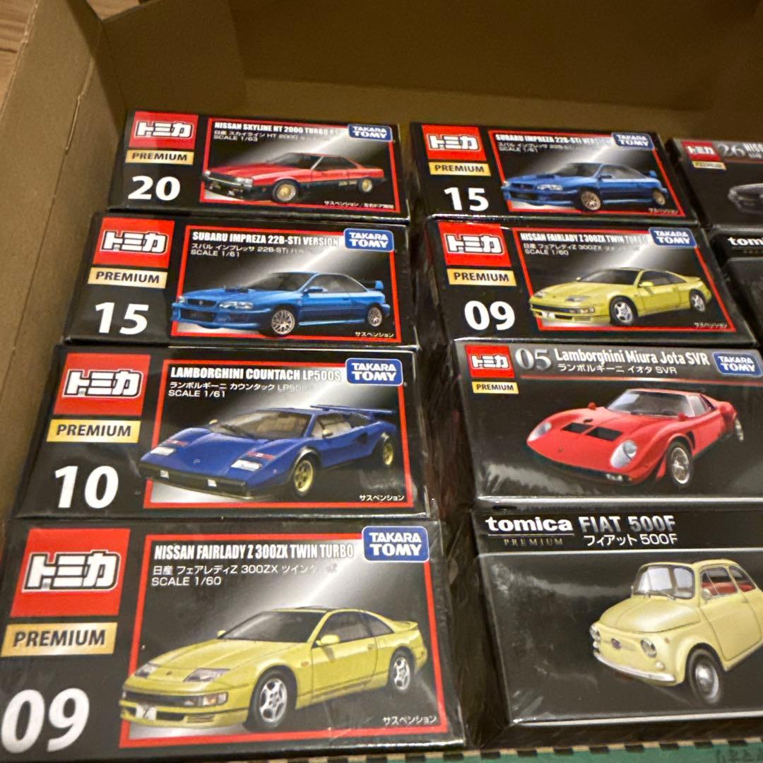く*こ様 最低価格スタート〜　トミカプレミアム廃盤・絶版12台おまとめ売り　シュ