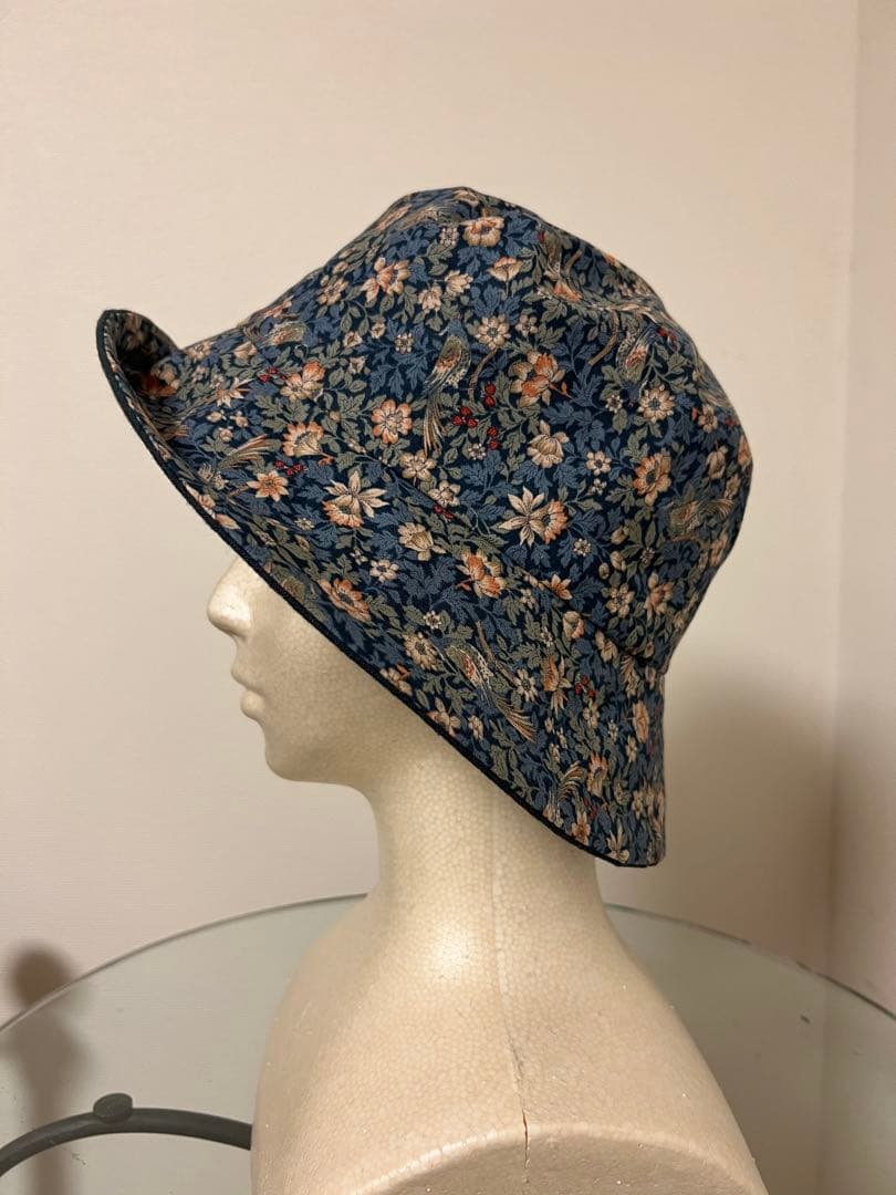 帽子　リバーシブル　④青