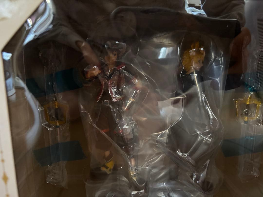 一番くじ キングダムハーツA賞 ソラ＆ロクサススタチュー