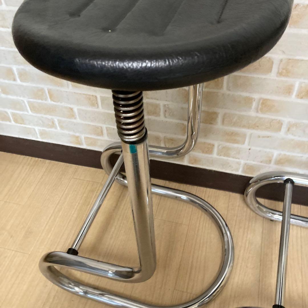 スプリング　スチール　カウンターチェア2脚
