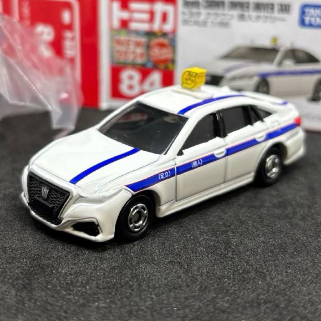 トミカ クラウン 6台セット 新車シール付き