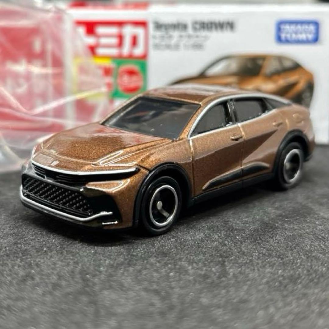 トミカ クラウン 6台セット 新車シール付き