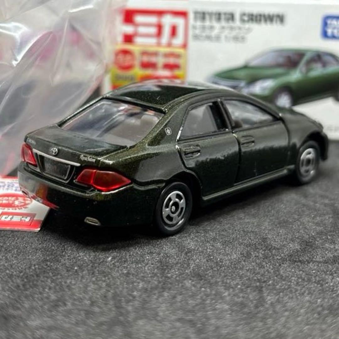 トミカ クラウン 6台セット 新車シール付き