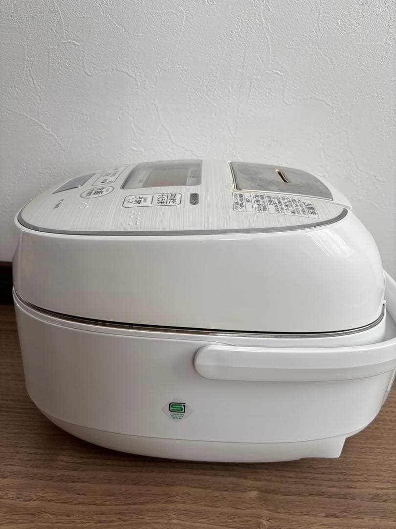 圧力IH炊飯器　5.5合TOSHIBA　RC-10VQL
