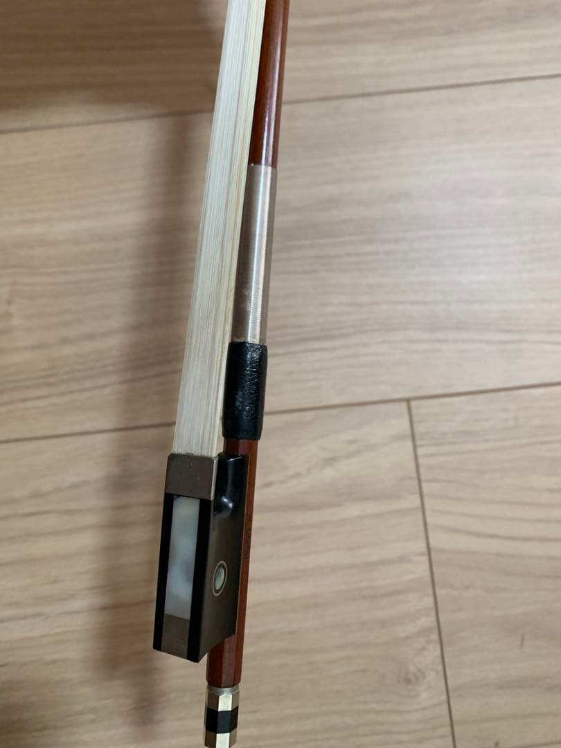 ドイツ製　4/4 バイオリン　弓　W Dorfler