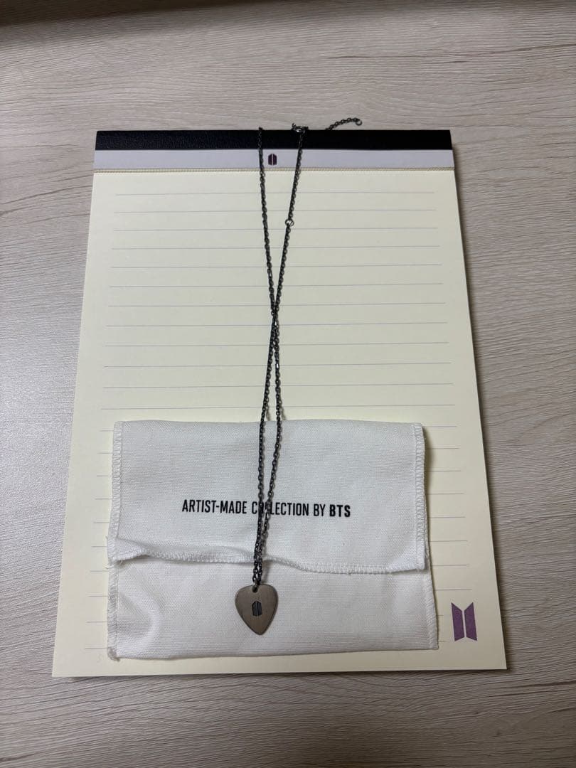 SUGA ARTIST MADE BLACK NOTE COVER ネックレス